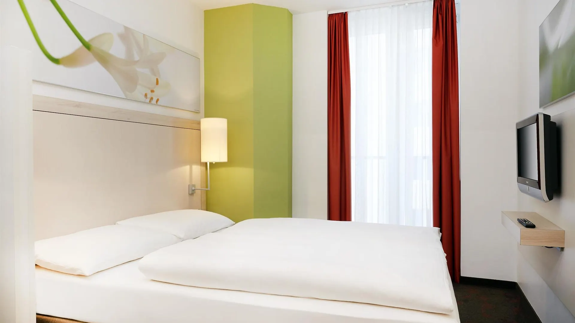 H+ Hotel Muenchen 4*, Münih Almanya