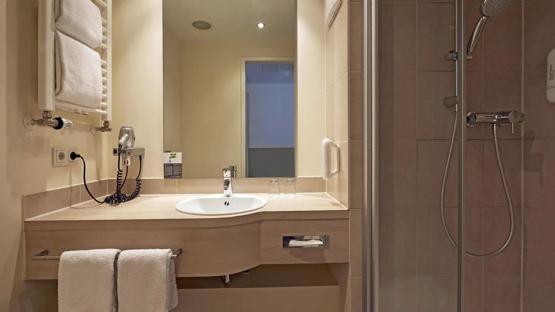 H+ Hotel Muenchen  Münih